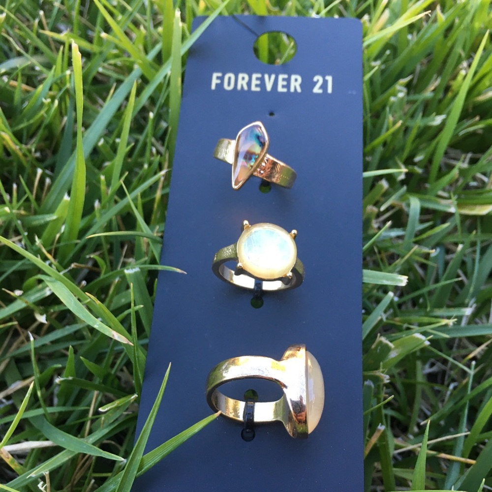 NWT Forever21 sexy cute rings pack spring summer - Picture 2 of 4